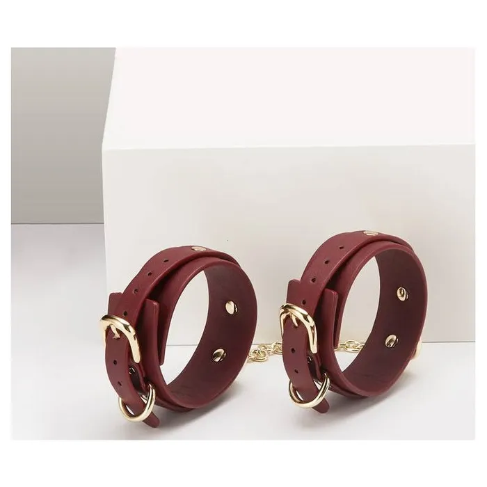 Couples Daytona 8 Pc Deluxe Bondage Play Kit Burgundy Gold